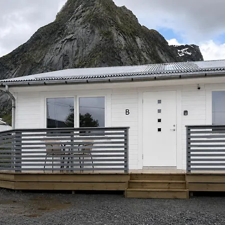 Cozy With Reinebringen Mountain View - Reine, Lofoten Leilighet Reine